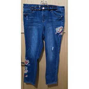 Womens Embroidered Distressed Blue Jeans Size 16 With Floral Design